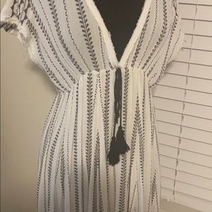 BEAUTIFUL! Mystree  Dress Size Large